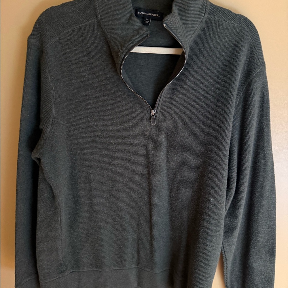 Banana Republic Men's Dark Green Zip-Up Sweater